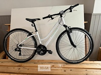 Kross evado 1.0 hybridefiets - afbeelding 2 van  4