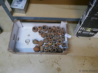 Kruikjes en potjes - afbeelding 1 van  1