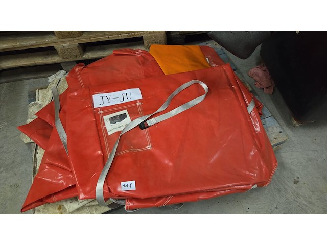 Kruisdeken voor springkasteel - afbeelding 1 van  2