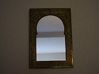 Kruisje, schotel en spiegel (wanddecoratie) - afbeelding 3 van  4
