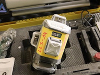 Kruislijnlaser - nivel - reprogeo statief - afbeelding 4 van  4