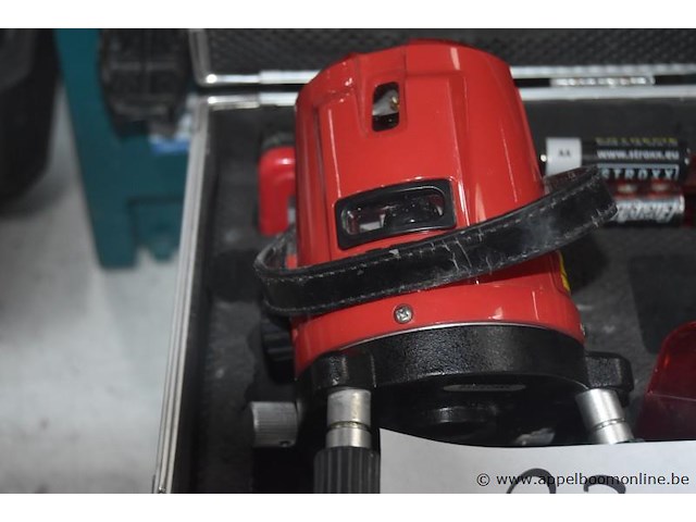 Kruislijnlaser futech multicross 3, werking niet gekend - afbeelding 2 van  3