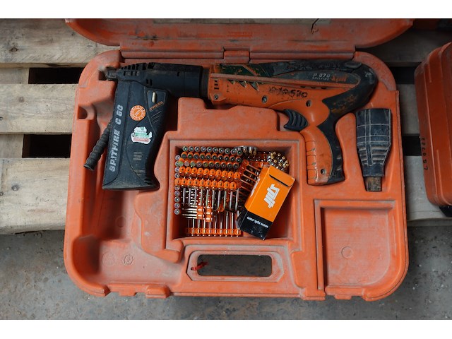 Kruitschiethamer spit - afbeelding 1 van  1