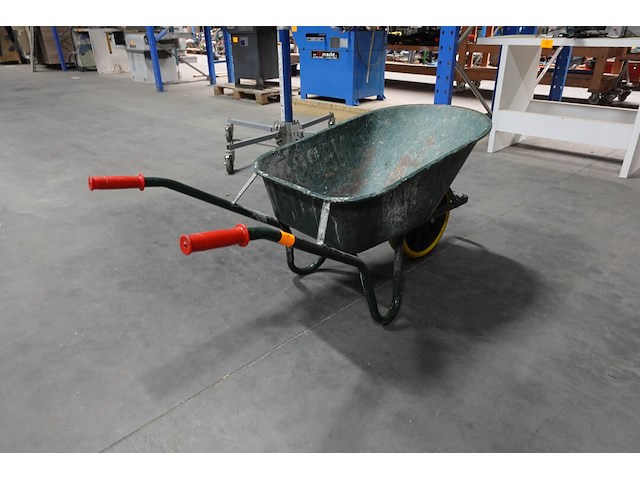 Kruiwagen + drukspuit - afbeelding 4 van  5