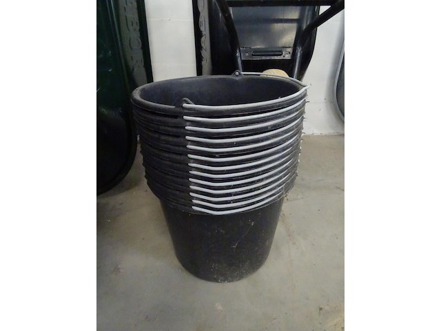 Kruiwagen + emmers - afbeelding 4 van  4