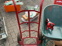 Kruiwagen en steekkar - afbeelding 2 van  3