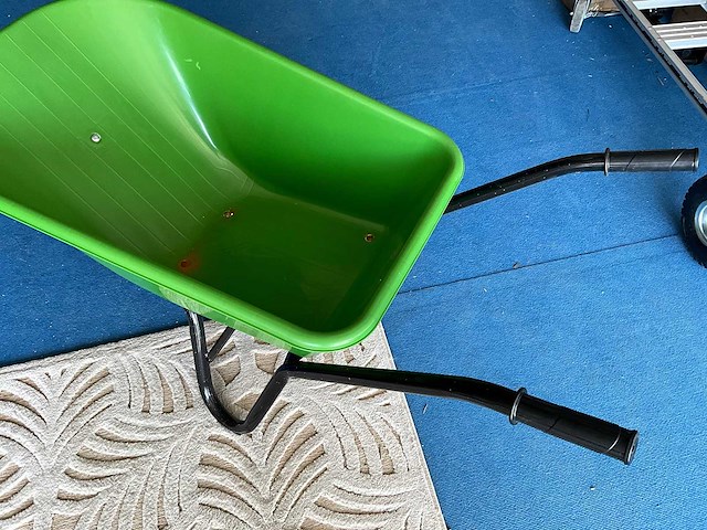 Kruiwagen groen 90l - afbeelding 2 van  4