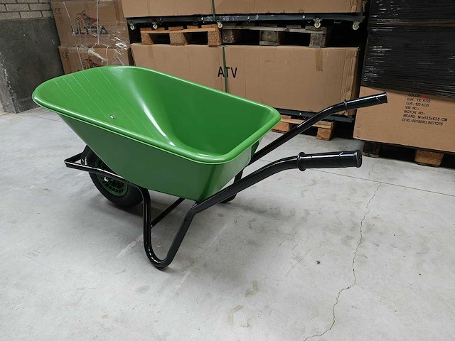 Kruiwagen groen - afbeelding 8 van  9