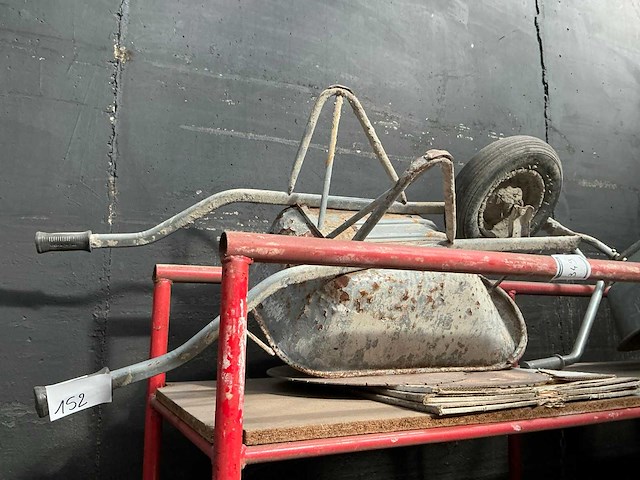 Kruiwagen - afbeelding 1 van  1