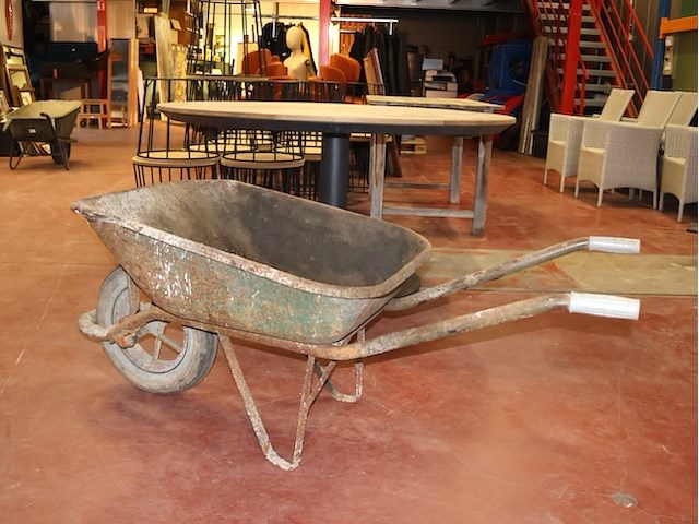 Kruiwagen - afbeelding 1 van  4