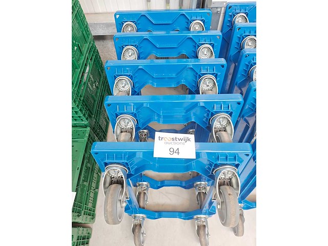 Kruizinga - - werkplaatsmeubilair (5x) - afbeelding 1 van  2