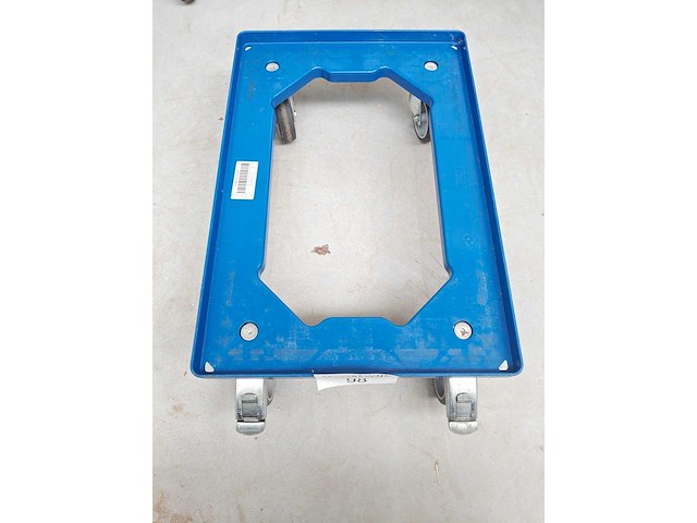 Kruizinga - - werkplaatsmeubilair (5x) - afbeelding 3 van  3