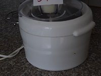 Krups ijsmachine 220v - afbeelding 2 van  2