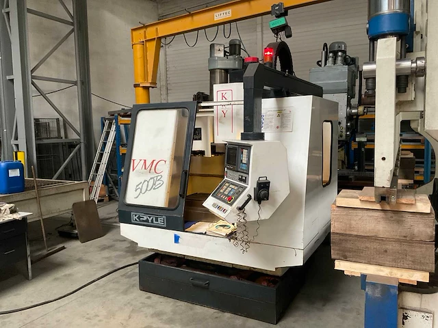 Kryle vmc 500b freesmachines - afbeelding 8 van  15