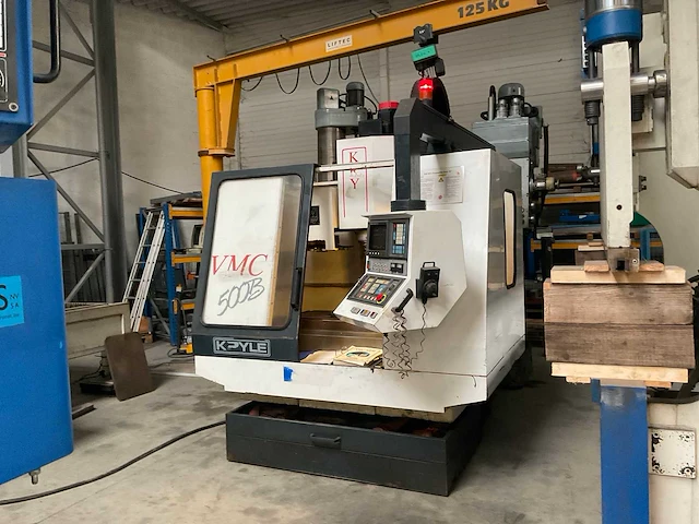 Kryle vmc 500b freesmachines - afbeelding 9 van  15