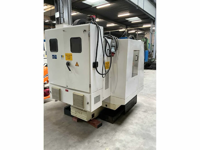 Kryle vmc 500b freesmachines - afbeelding 14 van  15