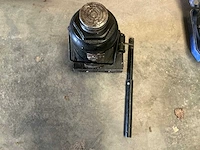 Ks tools 25 ton garagekrik