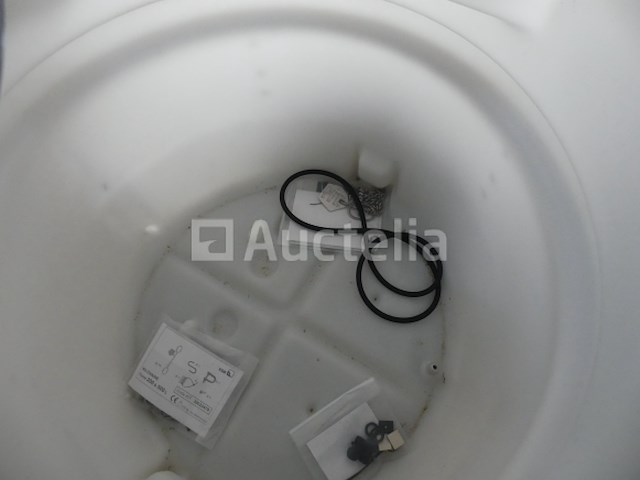 Ksb en 12050-1 tank - afbeelding 1 van  6