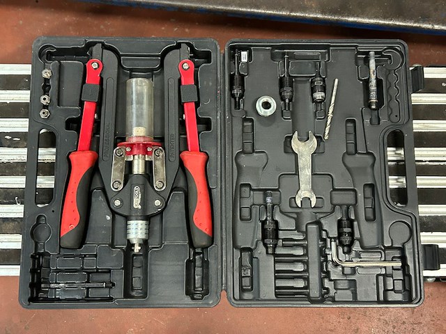 Kstool gereedschapskoffer - afbeelding 1 van  6