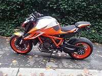 Ktm - 1290 superduke r - motorfiets - afbeelding 1 van  11