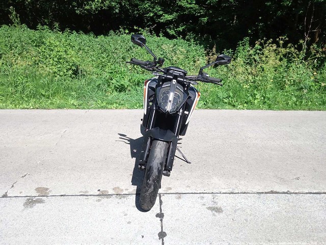 Ktm - duke 890 r - motorfiets - afbeelding 3 van  6