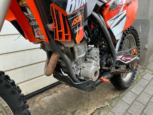 Ktm 250 sx-f cross moto 4takt motorfiets - afbeelding 14 van  47