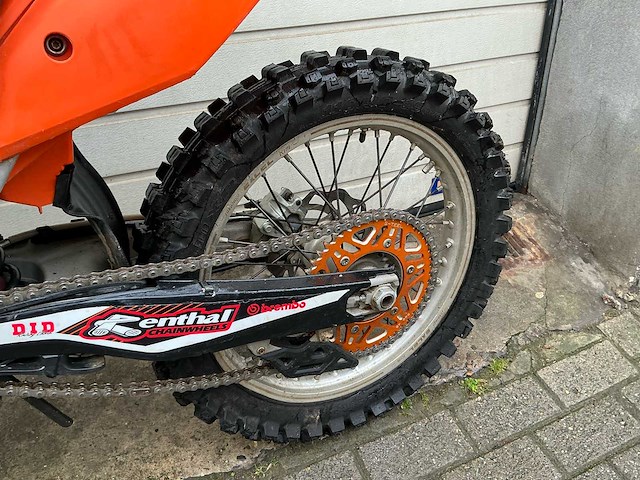 Ktm 250 sx-f cross moto 4takt motorfiets - afbeelding 15 van  47
