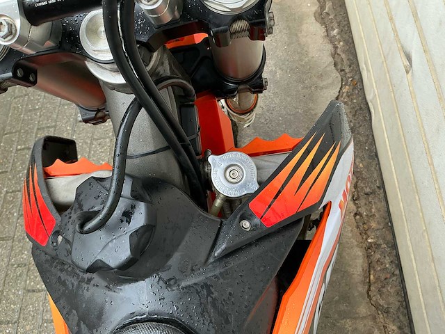Ktm 250 sx-f cross moto 4takt motorfiets - afbeelding 24 van  47