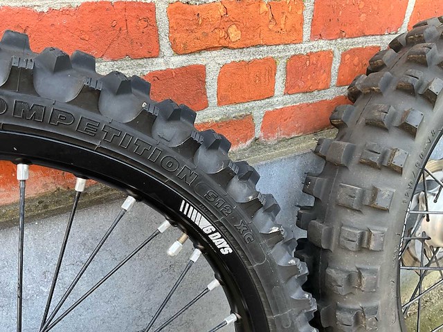 Ktm 6 days crosswielbanden - afbeelding 4 van  8