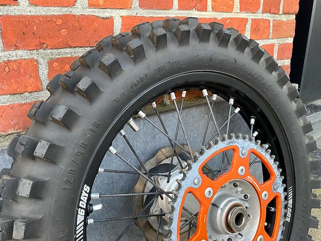 Ktm 6 days crosswielbanden - afbeelding 5 van  8