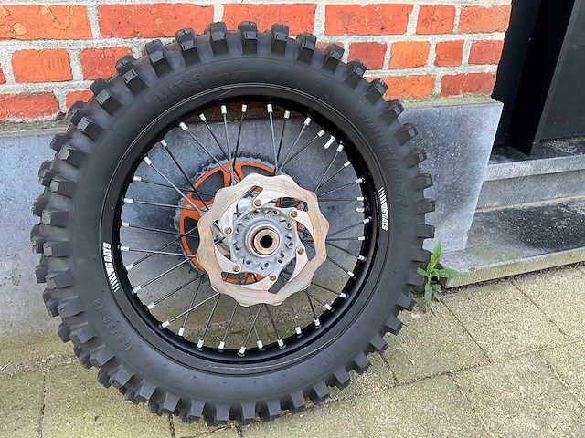 Ktm 6 days crosswielbanden - afbeelding 7 van  8