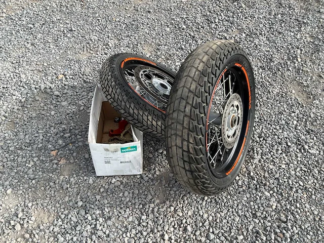 Ktm / heidenau complete spaakwielset onderdeel - afbeelding 3 van  7