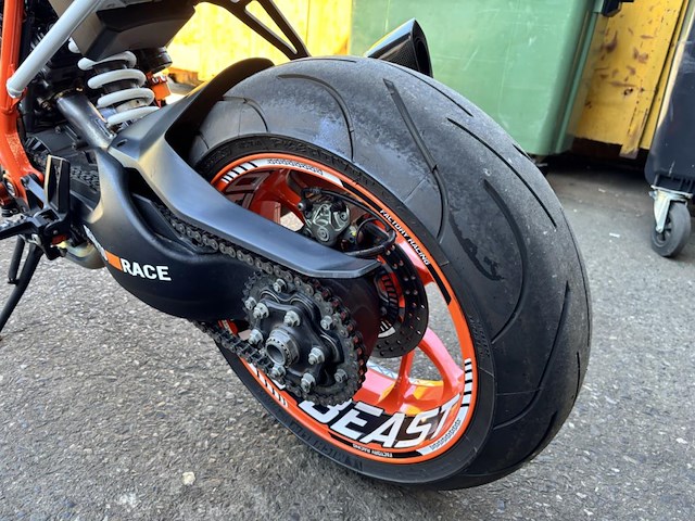 Ktm superduke c , 2018 - afbeelding 10 van  14
