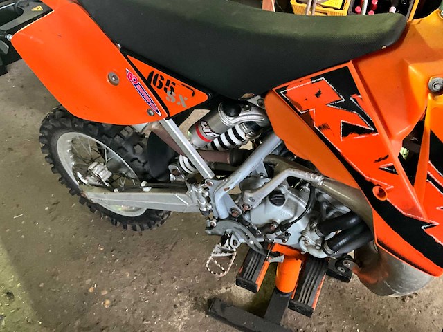 Ktm sx 65 crossmotor - afbeelding 4 van  16