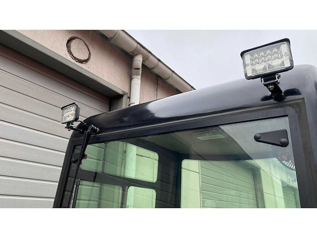 Kubota - 10-2025 - dm15 - minigraafmachine - afbeelding 3 van  21