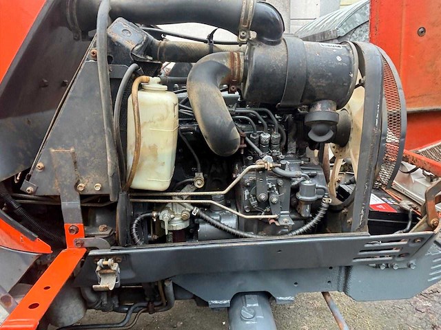 Kubota - 1997 - aste 15 4x4 - minitractor - afbeelding 6 van  26