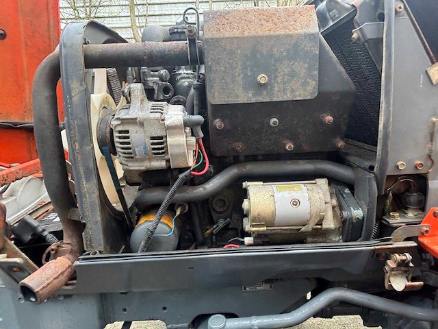 Kubota - 1997 - aste 15 4x4 - minitractor - afbeelding 7 van  26