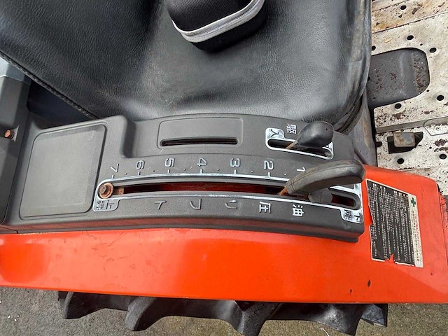 Kubota - 1997 - aste 15 4x4 - minitractor - afbeelding 14 van  26