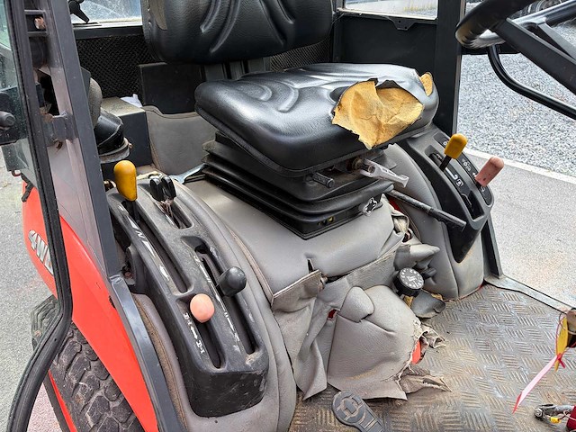 Kubota - 2003 - bx2350 - vierwielaangedreven landbouwtractor - afbeelding 3 van  10