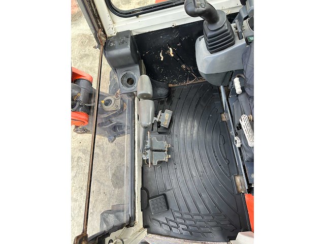Kubota - 2005 - u45 - 3 - midigraafmachine - afbeelding 27 van  35