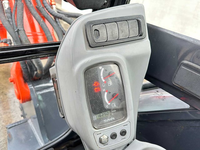 Kubota - 2014 - kx155-5 - midigraafmachine - afbeelding 30 van  42