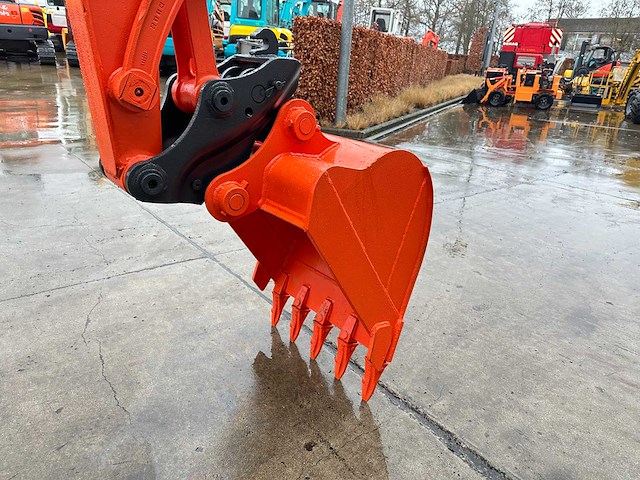 Kubota - 2014 - kx165-5 - midigraafmachine - afbeelding 2 van  39