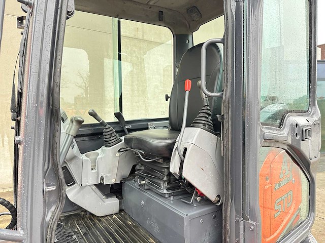 Kubota - 2014 - kx165-5 - midigraafmachine - afbeelding 25 van  39