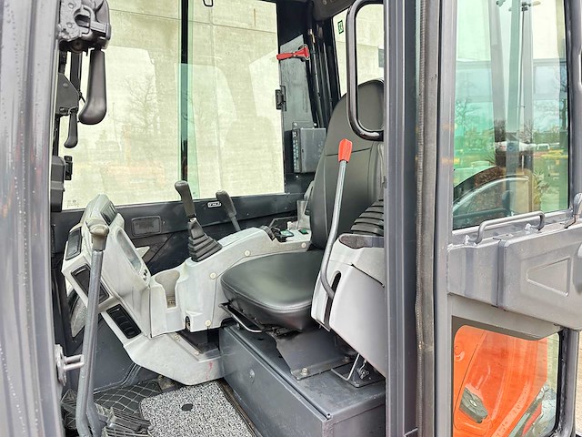 Kubota - 2015 - kx155-5 - midigraafmachine - afbeelding 25 van  40