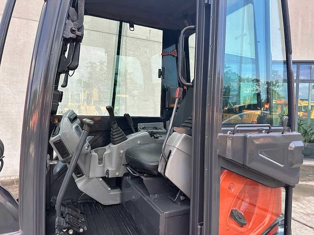 Kubota - 2015 - kx155-5 - midigraafmachine - afbeelding 28 van  43