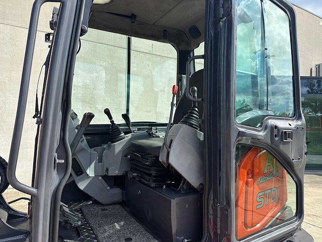 Kubota - 2016 - kx165-5 - midigraafmachine - afbeelding 31 van  40