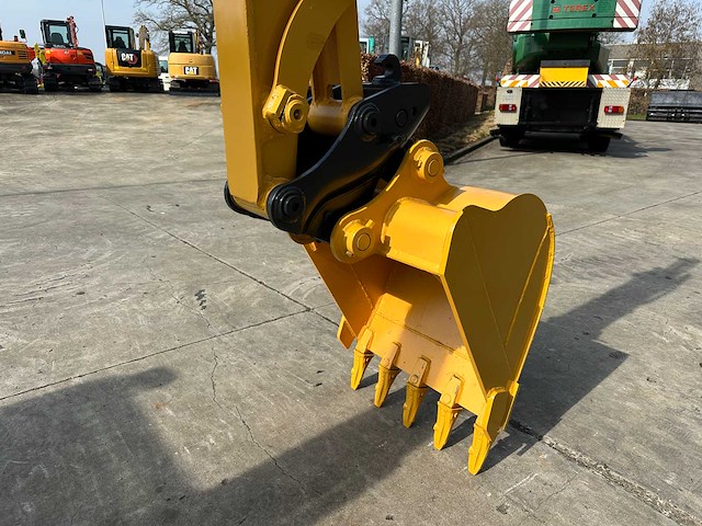 Kubota - 2016 - pc56-7 - midigraafmachine - afbeelding 1 van  13