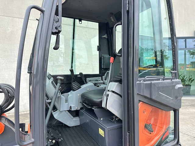 Kubota - 2017 - kx155-5 - midigraafmachine - afbeelding 28 van  43