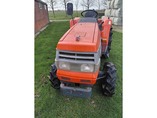 Kubota - gl23 - kubota gl23 mini tractor 4wd - afbeelding 13 van  13