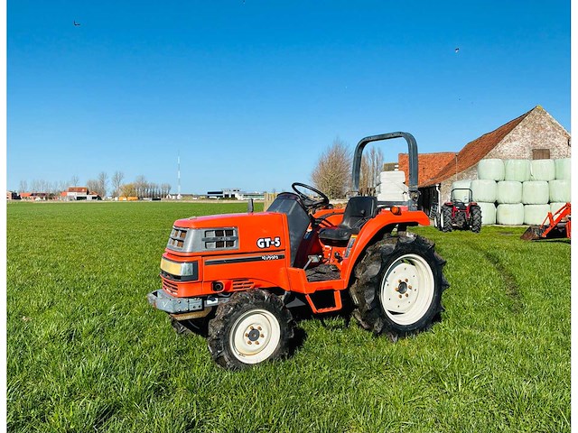 Kubota - gt-5 - kubota gt-5 compact tractor 4wd - afbeelding 1 van  15